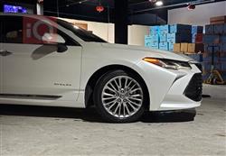 تۆیۆتا ئەڤەلۆن